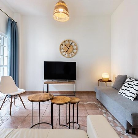 Hsh Suites Triana Sevilla Exterior foto