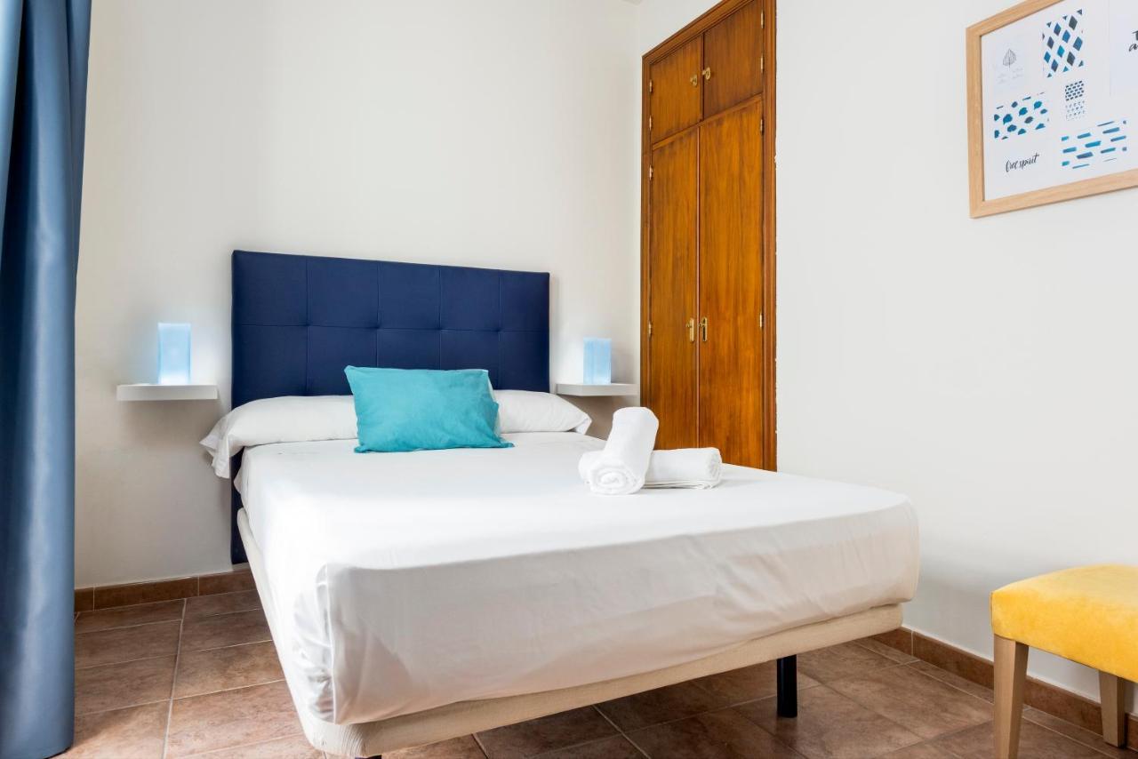 Hsh Suites Triana Sevilla Exterior foto